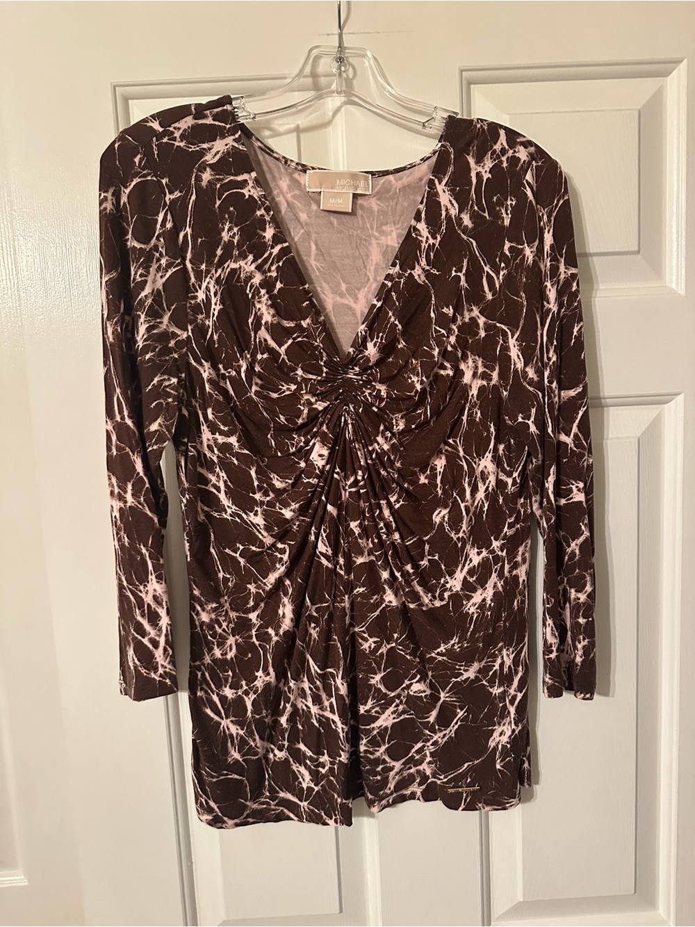 MICHAEL Michael Kors Brown & Cream Twist-Front V-Neck Long Sleeve Blouse